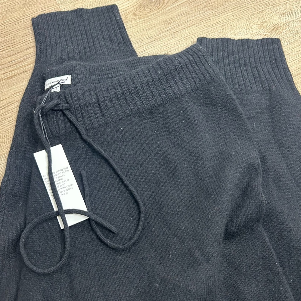 NWT 100% Cashmere Black Jogger Style Drawstring Pull on Pant Unsubscribed Small